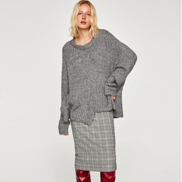 Gray Zara Asymmetric Cropped Sweater - Picture 4 of 5